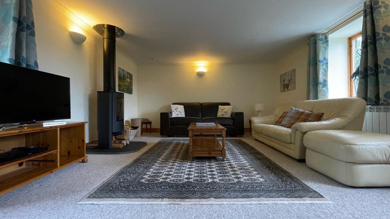 Kerrowdown Cottage-Self Catering For 4 In The Highlands ดรัมนาดรอคิท ภายนอก รูปภาพ